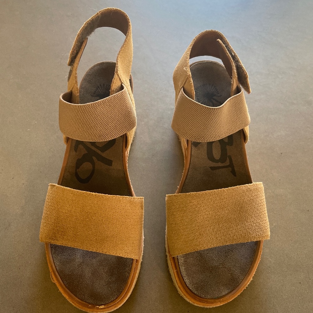 Wedge sandal